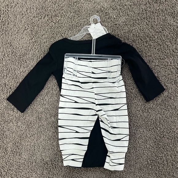 Halloween Matching Set - Picture 2 of 3